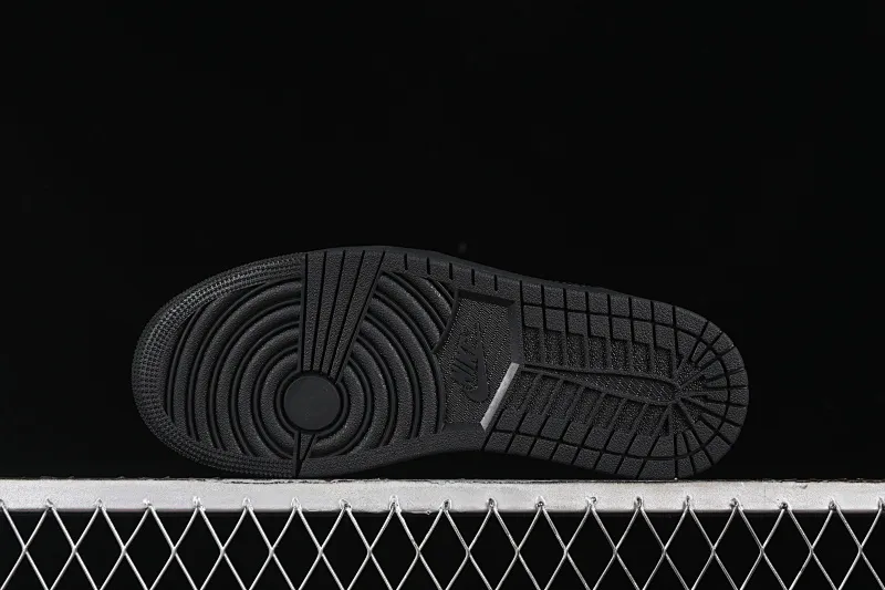 All categories Air Jordan Jordan series basketball shoes Air Jordan 1 Low G version pure original Air Jordan 1 Low "Black Croc" AJ1 Joe 1 crocodile black low-top cultural casual sneakers HJ7743-010
